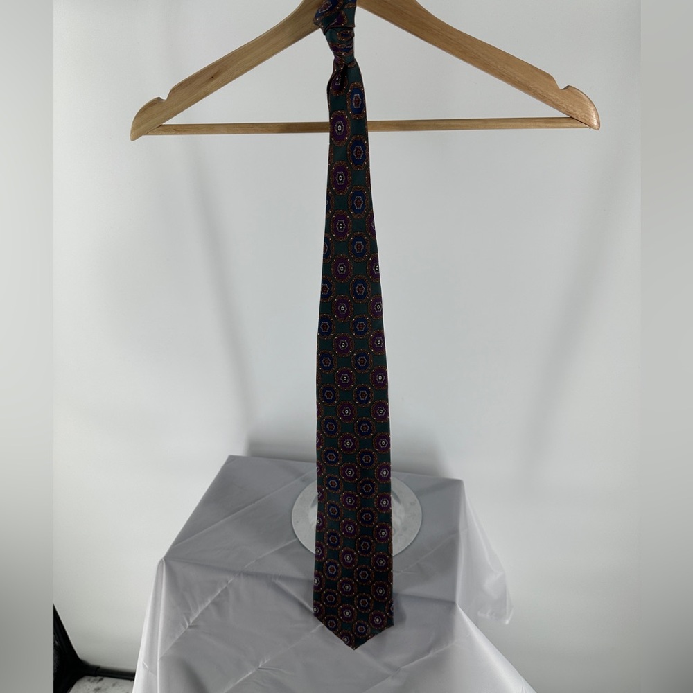 Christian Dior green and purple paisley tie